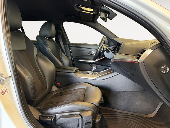 BMW 320 15 of 23