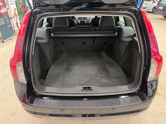 Volvo V50 10 of 15