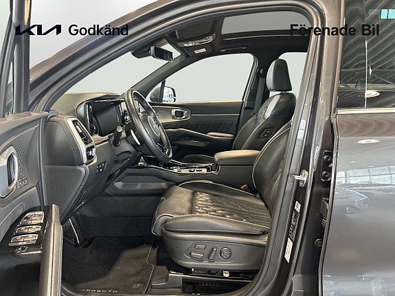 Kia Sorento 7 of 18