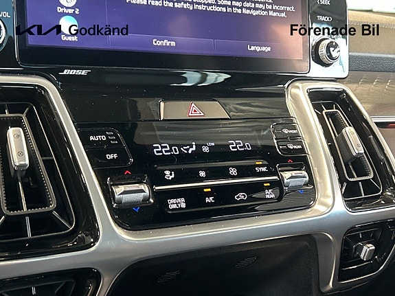 Kia Sorento 14 of 18