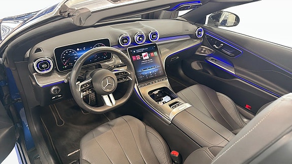 Mercedes-Benz CLE200 6 of 12