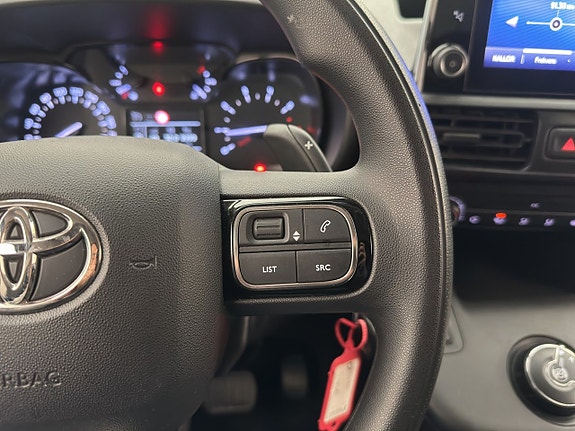Toyota Proace City 22 of 30