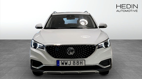 MG ZS EV 8 of 16