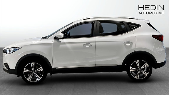 MG ZS EV 6 of 16