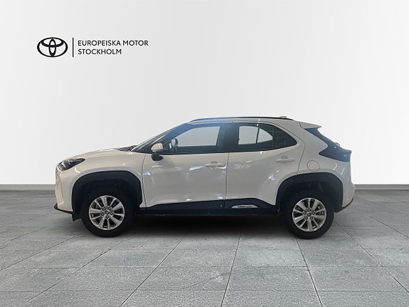 Toyota Yaris Cross 3 of 15