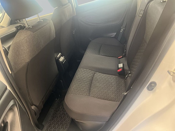 Toyota Yaris Cross 7 of 15