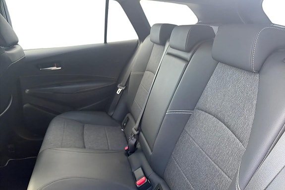 Toyota Corolla 16 of 16