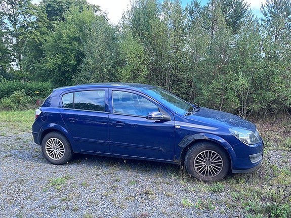 Opel Astra 6 of 12