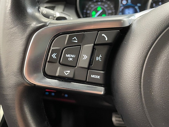Jaguar E-PACE 25 of 26