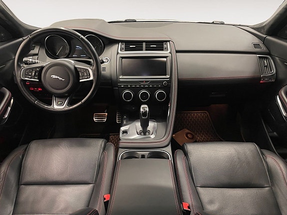 Jaguar E-PACE 10 of 26