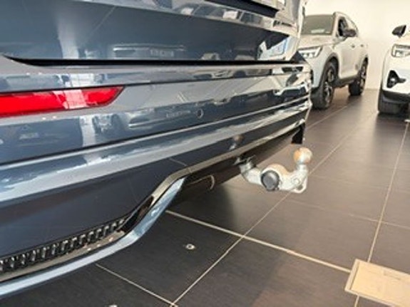 Volvo XC60 6 of 24