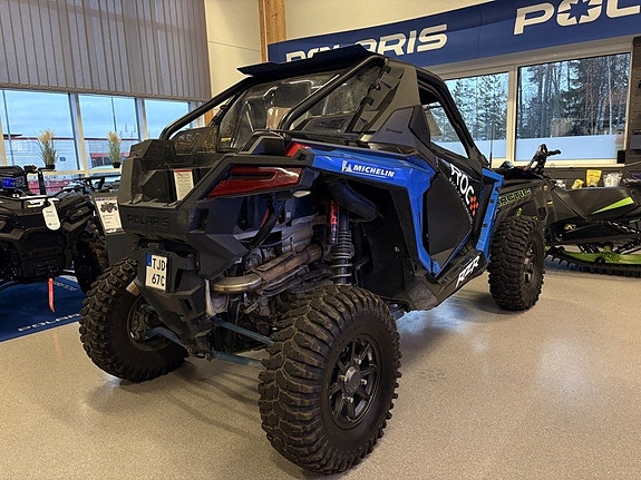 Polaris RZR PRO XP ULTIMATE (ROC) 3 of 10