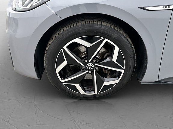 Volkswagen ID.3 24 of 27