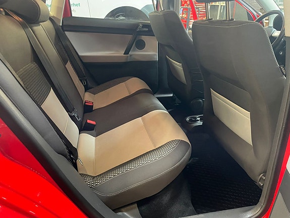 Volkswagen Polo Cross 9 of 18