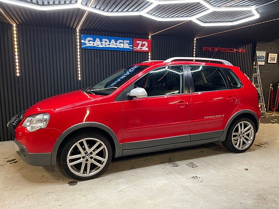 Volkswagen Polo Cross 2 of 18