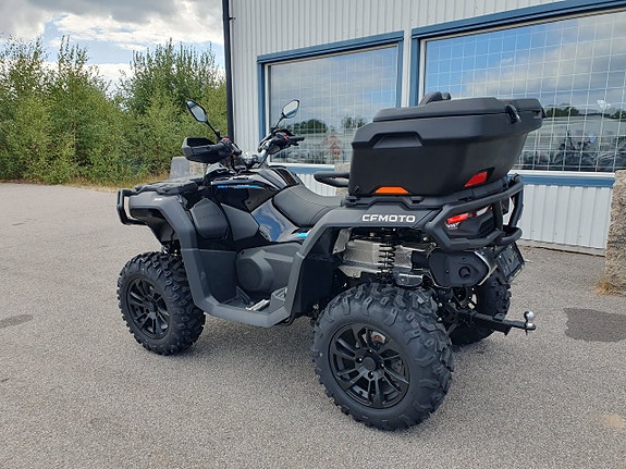 CFMOTO Cforce 850 Black Edition 3 of 12
