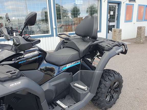 CFMOTO Cforce 850 Black Edition 11 of 12
