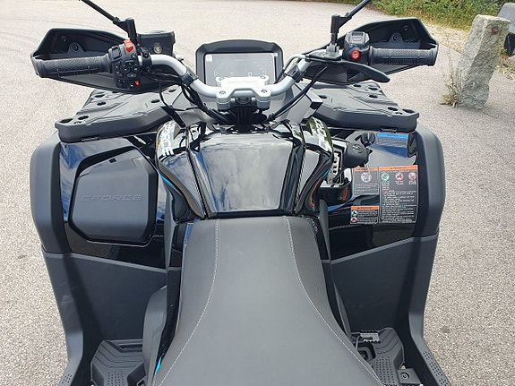 CFMOTO Cforce 850 Black Edition 2 of 12