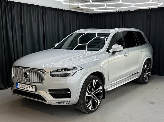Volvo XC90 12 of 13