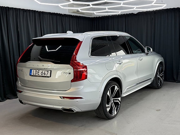 Volvo XC90 4 of 13