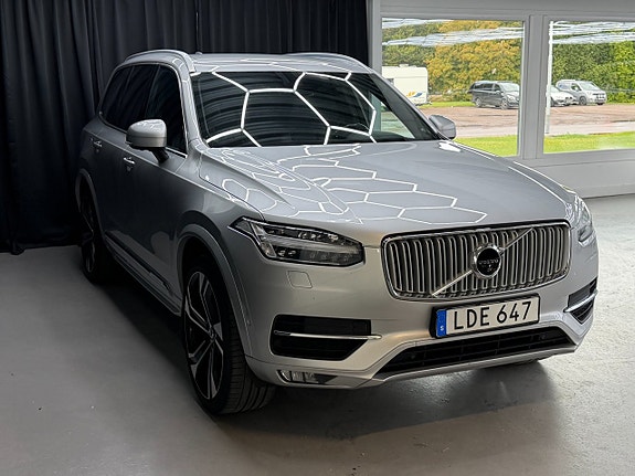 Volvo XC90 13 of 13