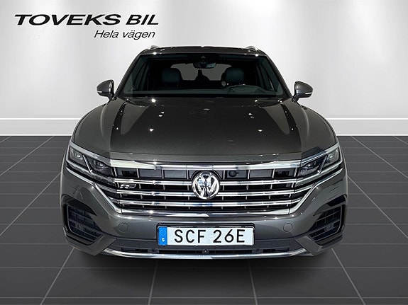 Volkswagen Touareg 6 of 27