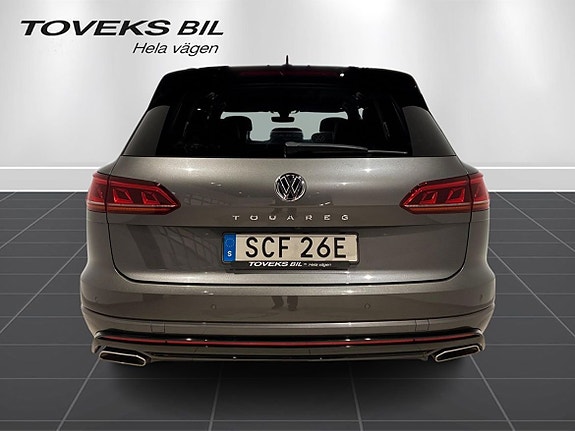 Volkswagen Touareg 3 of 27