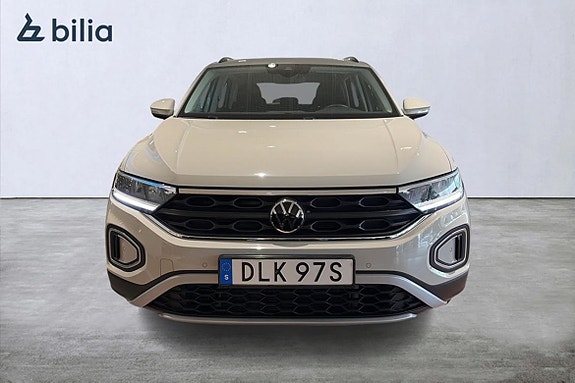 Volkswagen T-Roc 3 of 22