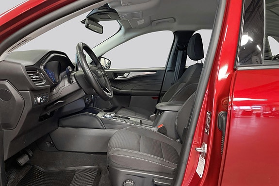 Ford Kuga 8 of 16