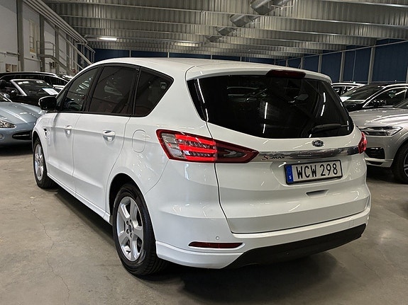 Ford S-MAX 5 of 17