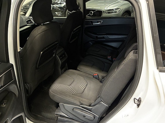 Ford S-MAX 10 of 17