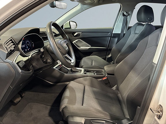 Audi Q3 7 of 19