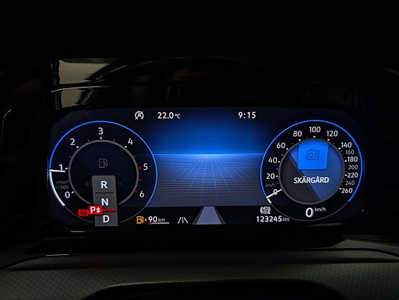 Volkswagen Golf Alltrack 14 of 20