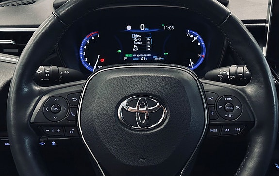 Toyota Corolla 12 of 12