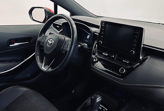 Toyota Corolla 10 of 12