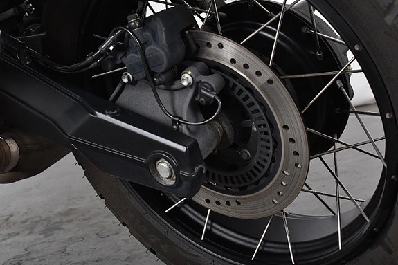 Moto Guzzi V85 TT ABS Nyservad 11 of 18