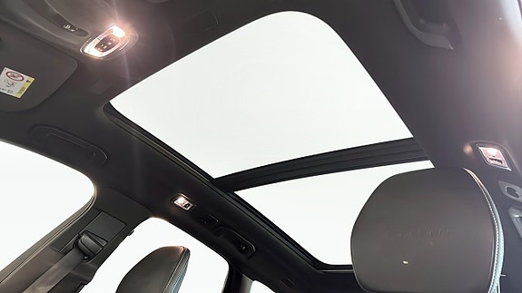 Volvo XC60 9 of 20