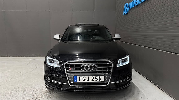 Audi SQ5 9 of 29