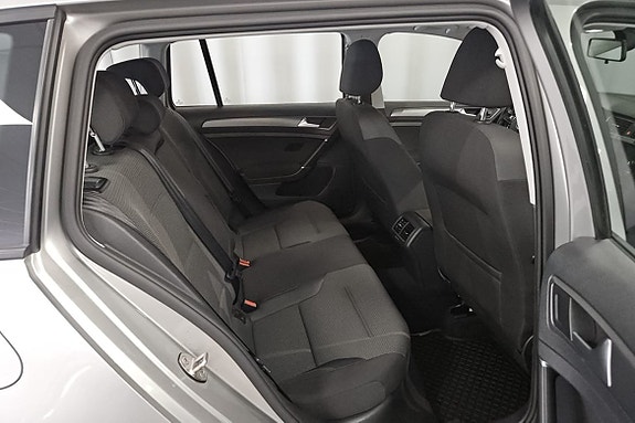 Volkswagen Golf I 8 of 9