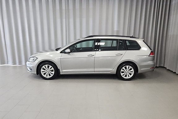 Volkswagen Golf I 2 of 9