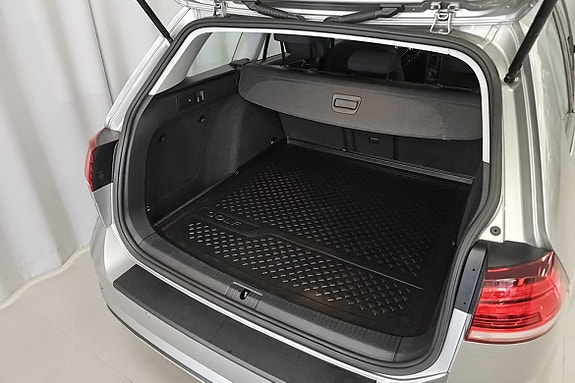 Volkswagen Golf I 9 of 9