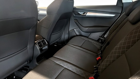 Skoda Karoq 12 of 14