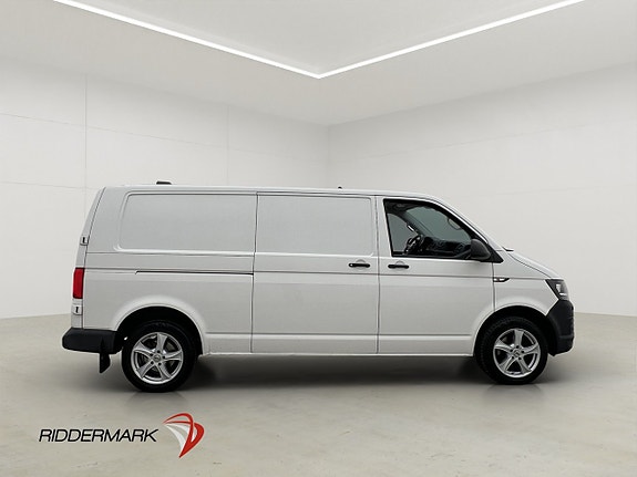 Volkswagen Transporter 2 of 29