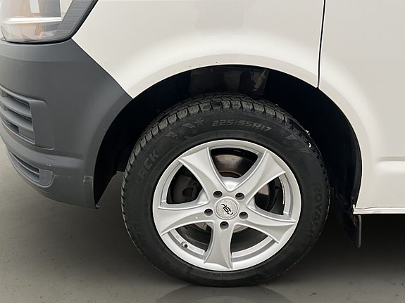 Volkswagen Transporter 26 of 29