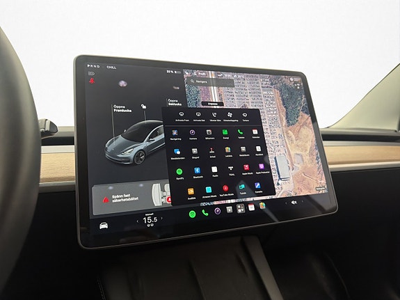 Tesla Model 3 25 of 30