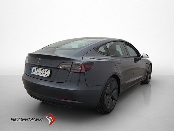 Tesla Model 3 6 of 30