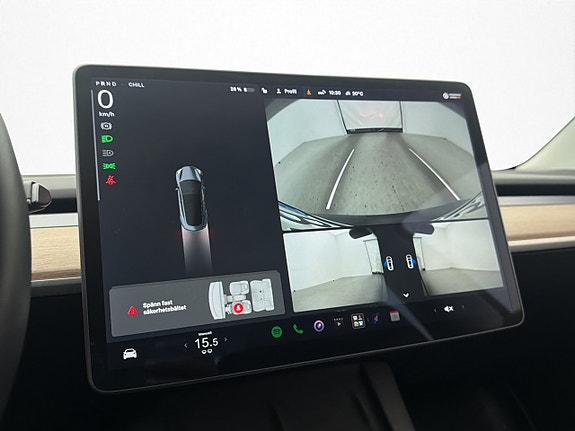Tesla Model 3 18 of 30