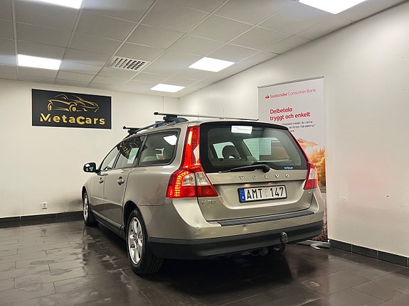 Volvo V70 5 of 24