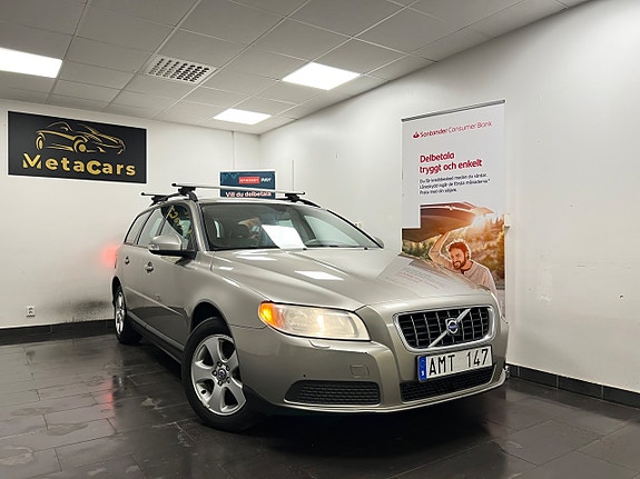 Volvo V70 2 of 24