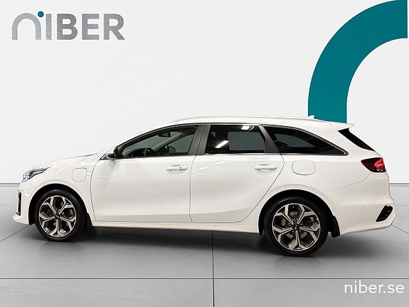 Kia Ceed 4 of 25